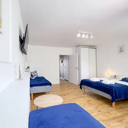 14b Blue Marine Basen Odkryty Brodziki Plac Zabaw * Poddabie