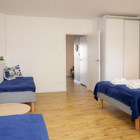 14b Blue Marine Basen Brodziki Plac Zabaw The Of Przy Plaz Lägenhet *