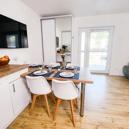 14b Blue Marine Basen Odkryty Brodziki Plac Zabaw Apartment